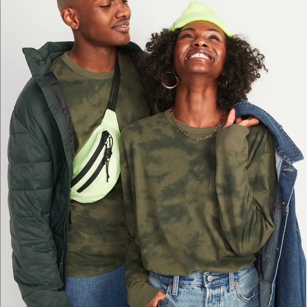 OLIVE GREEN TIE DIE  NEUTRAL LONG SLEEVE